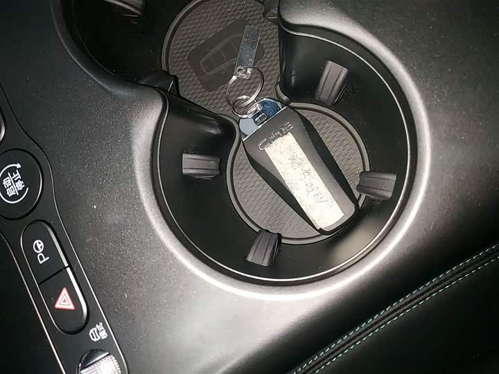 Фото 9 - BYD Seal 06 Hybrid/EV