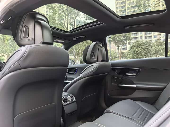 Фото 6 - Mercedes-Benz C-Class