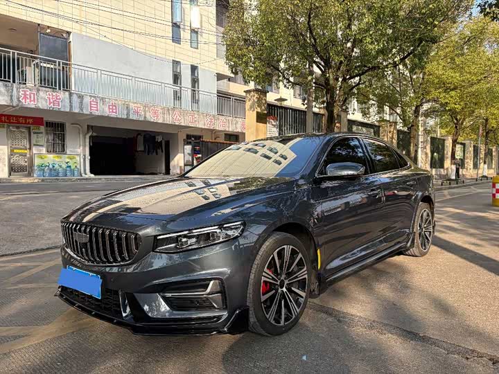 Фото 1 - Geely Preface