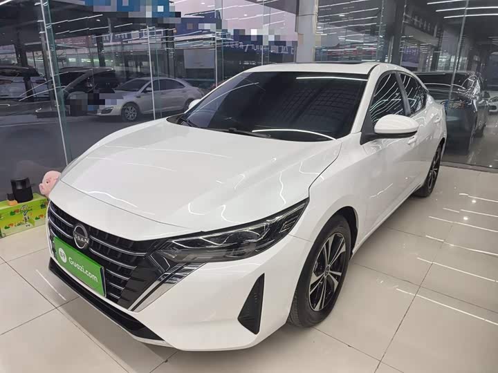 Фото 2 - Nissan Sylphy