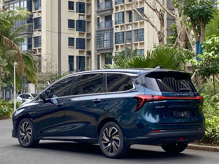 Фото 7 - Dongfeng Forthing Yacht