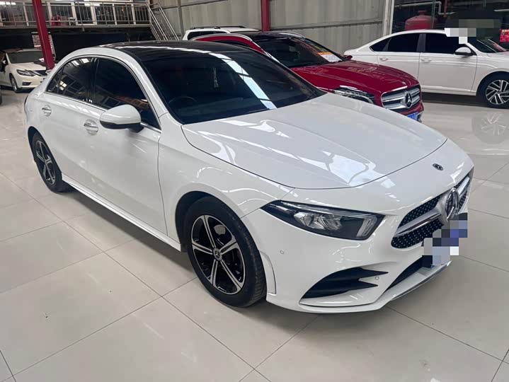 Фото 3 - Mercedes-Benz A-Class