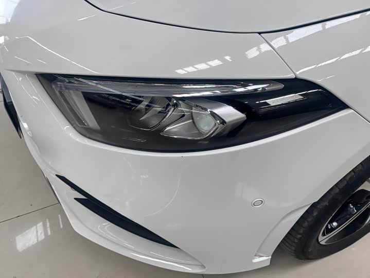 Фото 4 - Mercedes-Benz A-Class