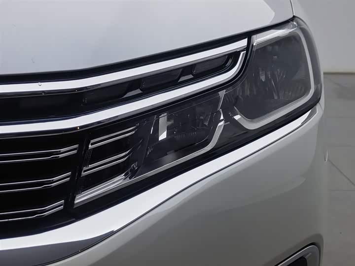 Фото 7 - Citroen C6