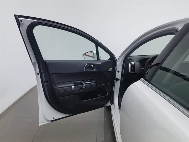 Фото 8 - Citroen C6