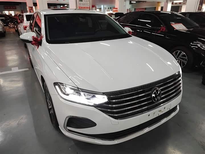 Фото 4 - Volkswagen Lavida