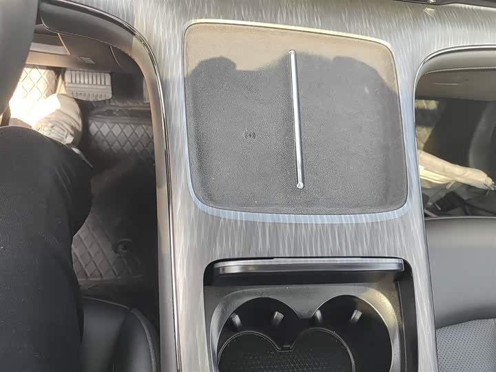 Фото 6 - GAC Aion S Max