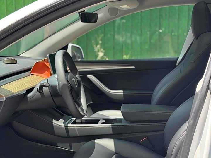 Фото 5 - Tesla Model Y