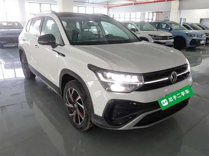 Фото 4 - Volkswagen Tharu