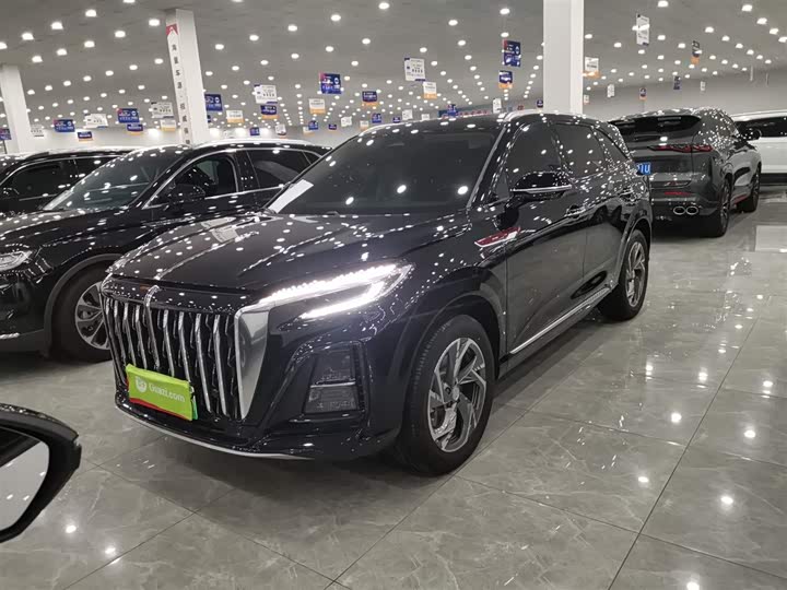 Фото 1 - Hongqi HS3 Hybrid