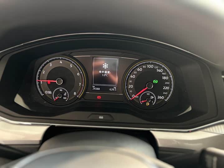 Фото 7 - Volkswagen Lamando L