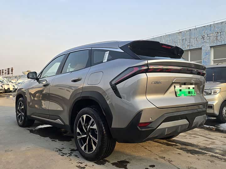 Фото 5 - Geely Galaxy L7