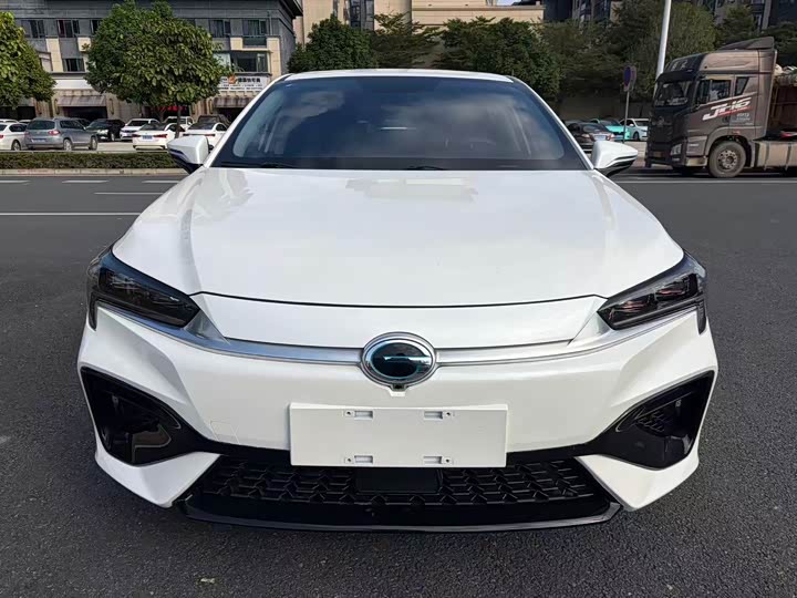 Фото 2 - GAC Aion S