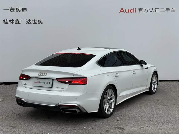 Фото 4 - Audi A5