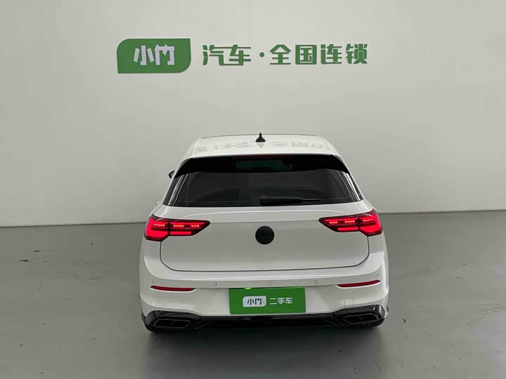 Фото 4 - Volkswagen Golf