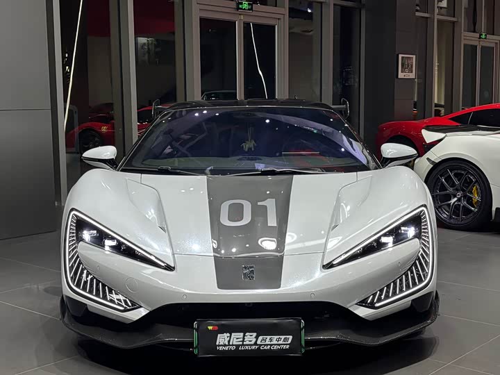 Фото 3 - BYD Yangwang U9