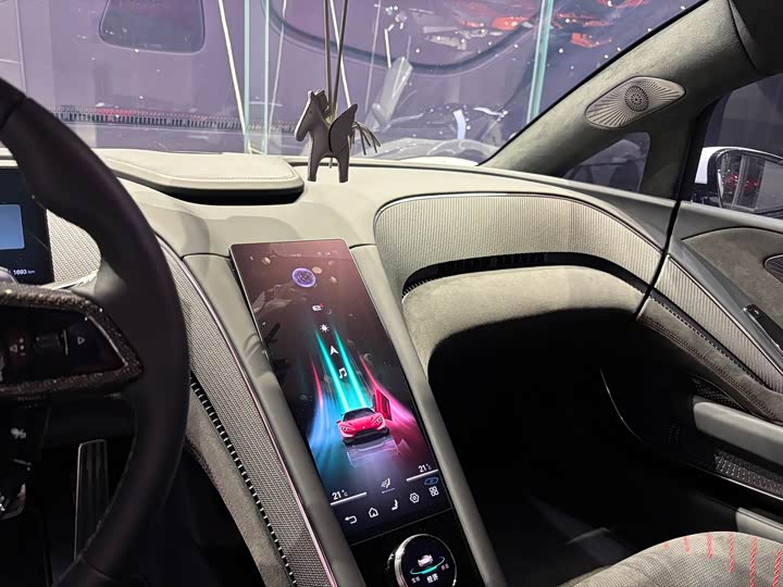 Фото 9 - BYD Yangwang U9