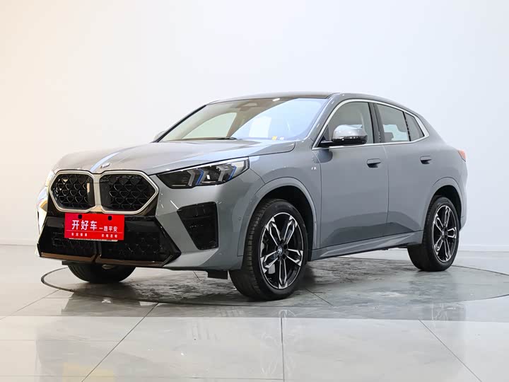 Фото 2 - BMW X2