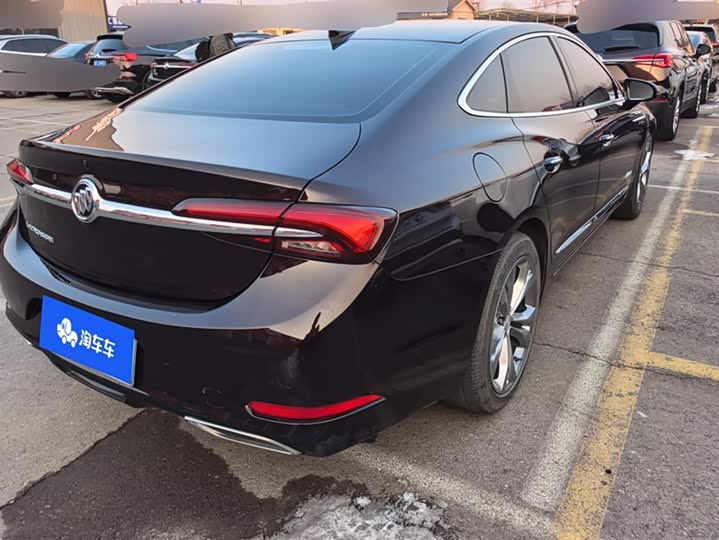 Фото 3 - Buick LaCrosse