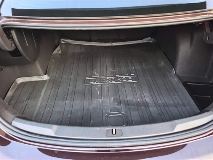 Фото 4 - Buick LaCrosse