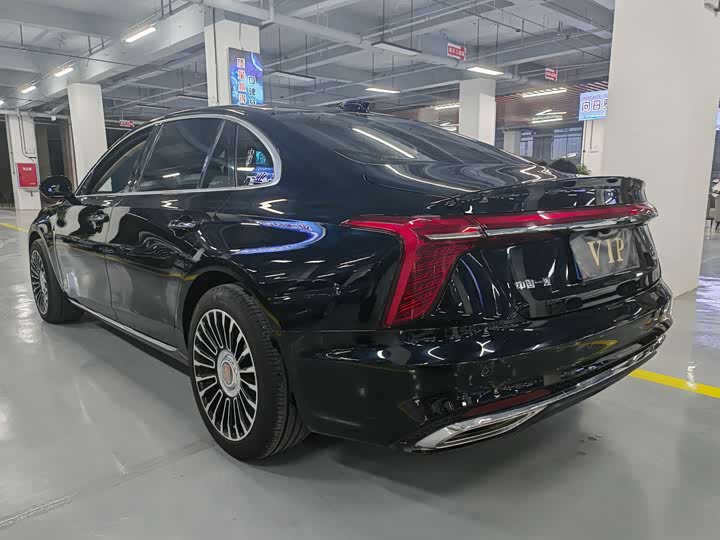 Фото 9 - Hongqi H5