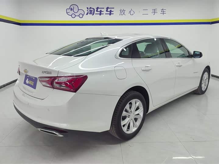 Фото 3 - Chevrolet Malibu XL