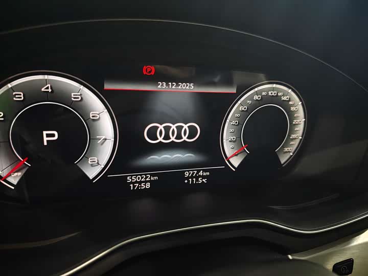 Фото 3 - Audi A4L