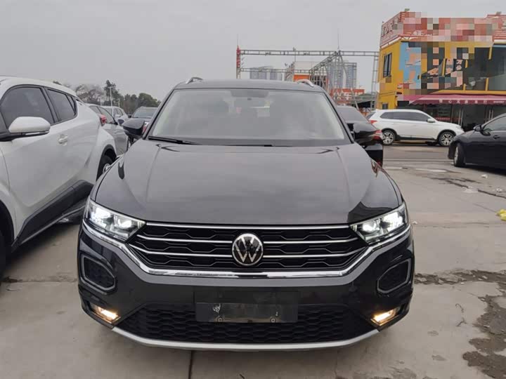 Фото 3 - Volkswagen T-Roc