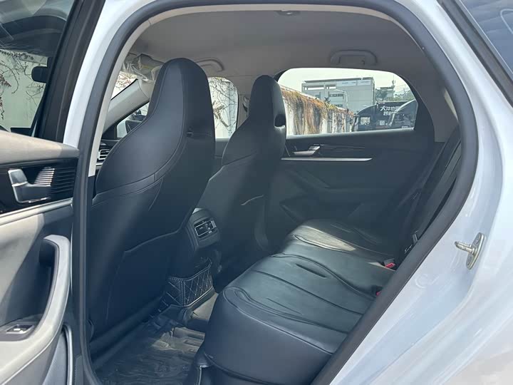 Фото 9 - BYD Qin Plus