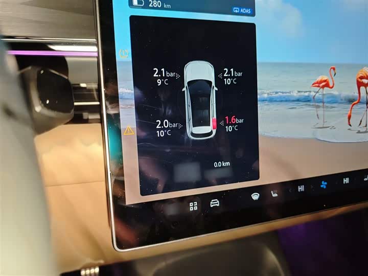 Фото 4 - BAIC Arcfox Alpha T5