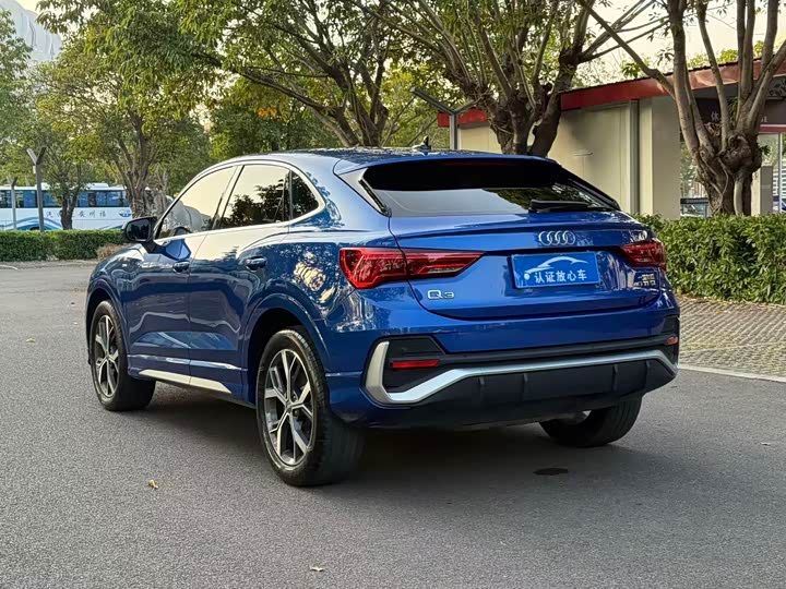 Фото 8 - Audi Q3 Sportback