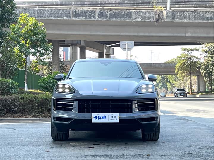 Фото 2 - Porsche Cayenne