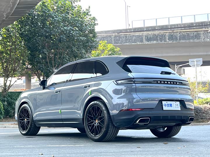 Фото 7 - Porsche Cayenne
