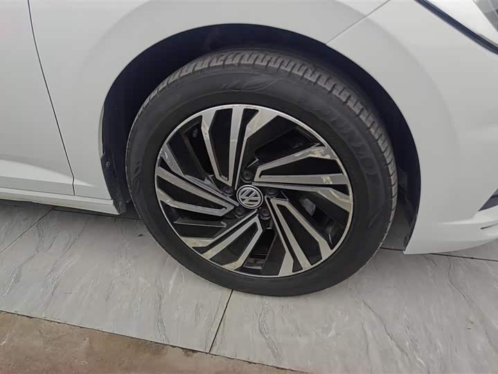 Фото 6 - Volkswagen Sagitar L