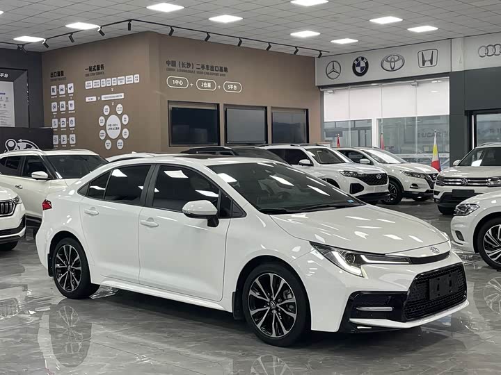 Фото 3 - Toyota Levin