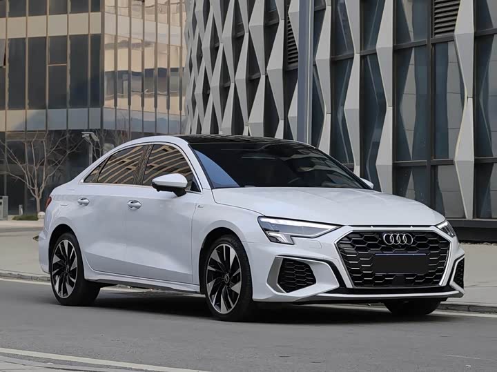 Фото 3 - Audi A3