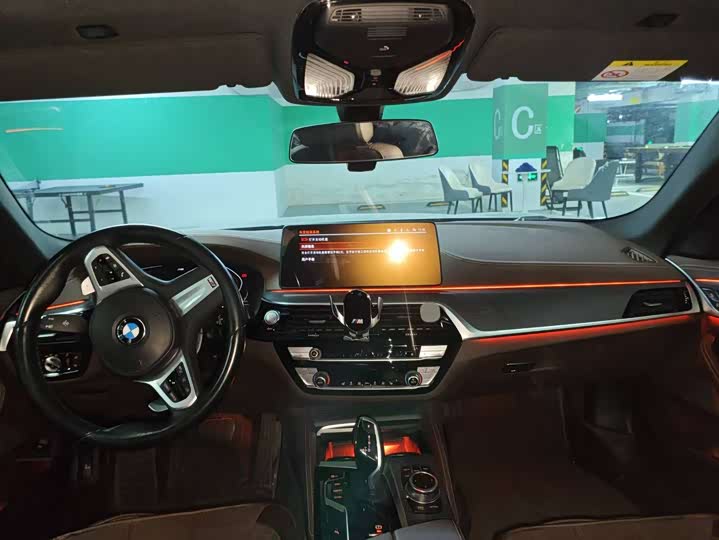 Фото 5 - BMW 5 Series