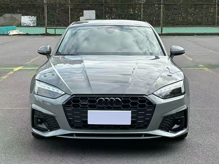 Фото 2 - Audi A5