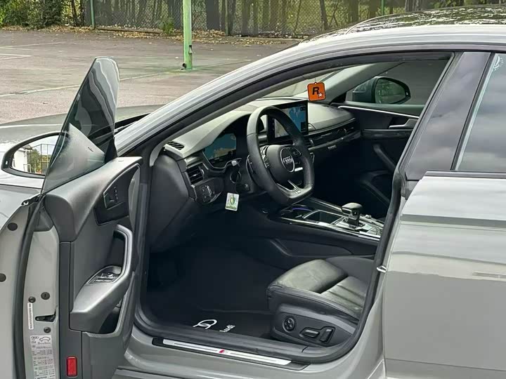 Фото 4 - Audi A5