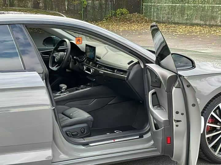 Фото 6 - Audi A5