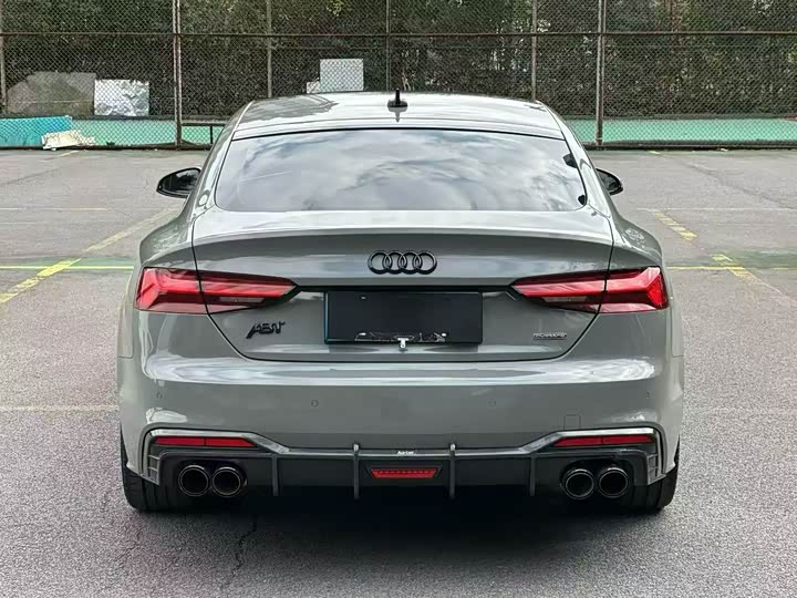 Фото 8 - Audi A5