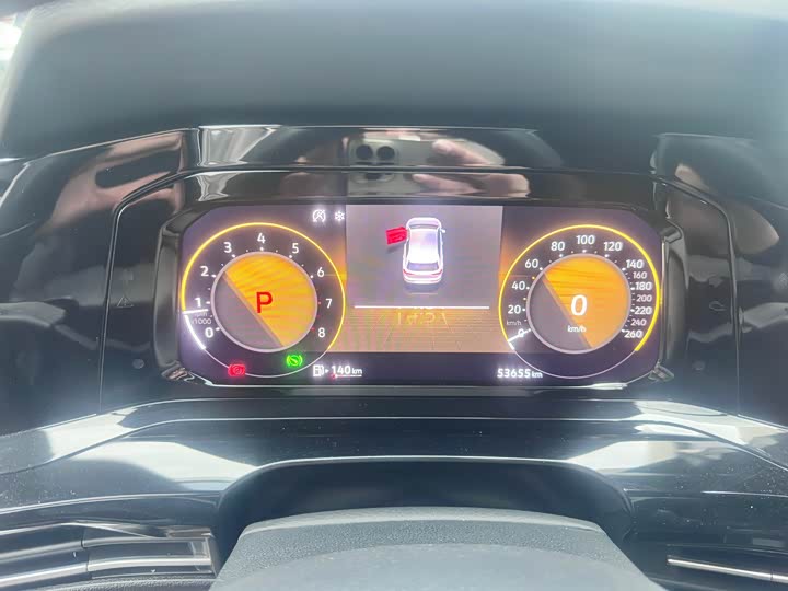 Фото 9 - Volkswagen Golf