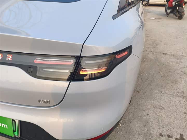 Фото 8 - Leapmotor C01