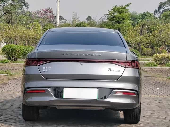 Фото 9 - BYD Qin Plus