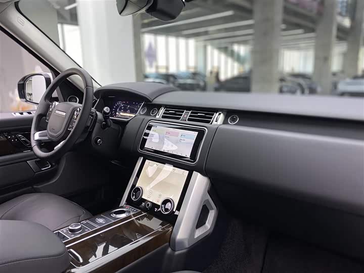 Фото 9 - Land Rover Range Rover