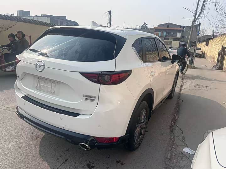 Фото 4 - Mazda CX-5