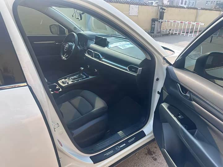 Фото 8 - Mazda CX-5