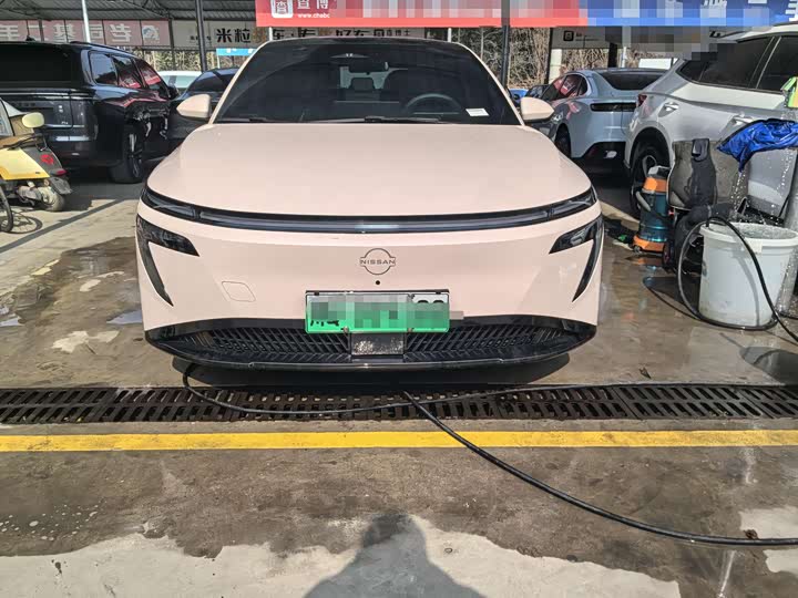 Фото 2 - Nissan N7