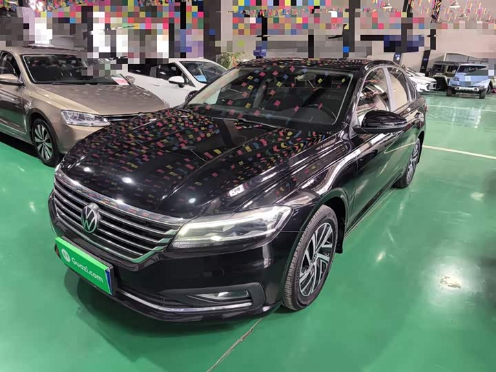 Фото 2 - Volkswagen Lavida