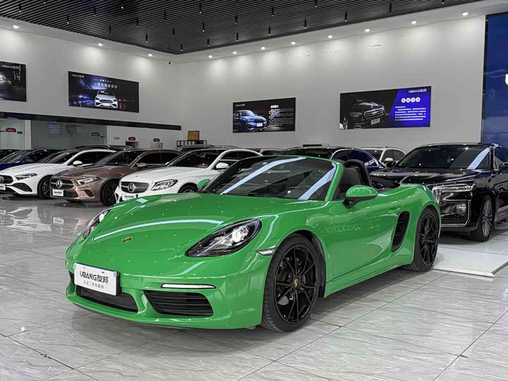 Фото 1 - Porsche 718